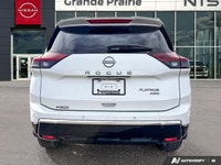 Power Seating | Digital Cluster | Heated Steering Wheel | Power Liftgate | Leather Seating | Privacy... (image 4)