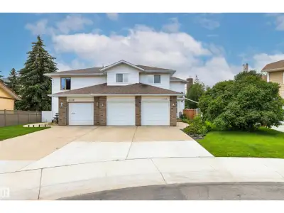 RARE OPPORTUNITY steps from Beaumaris Lake! This custom-built 2,003 sq. ft. half duplex offers impre...