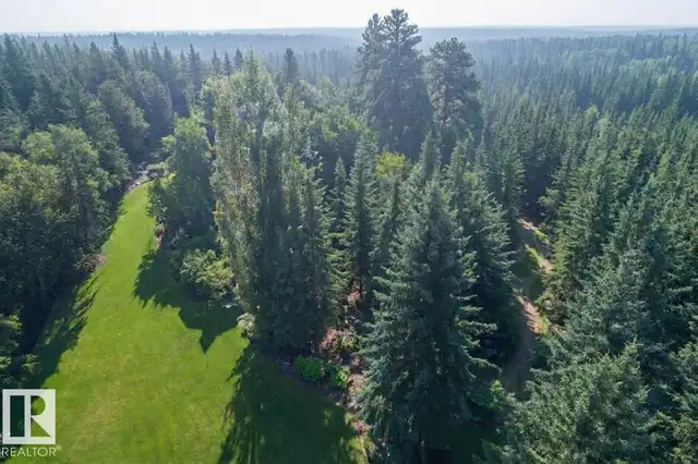 108 e Westbrook DR NW Edmonton, Alberta in Land for Sale in Edmonton - Image 2