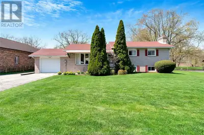 1689 SHAWNEE Tecumseh, Ontario