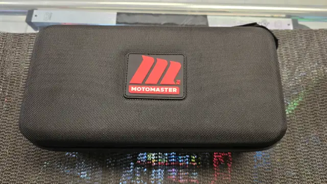 MotoMaster EasyBoost™ Jump Starter & Power Bank, 1350A (NIB) in Other in Hamilton - Image 4