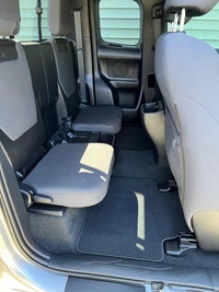 -TRD Off-Road -Access Cab -Great Condition -Many TOYOTA Service Records (Well Maintained) -Tonneau C... (image 5)