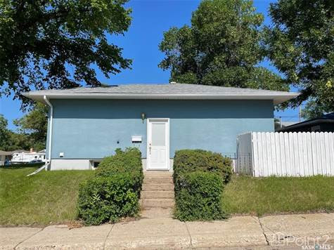 1801 First STREET in Houses for Sale in Regina - Image 3