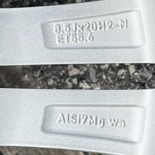 (95%) 4x Mercedes GLE 350 / 450 20" OEM Winter Wheels Package in Tires & Rims in City of Toronto - Image 9