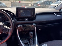 2019 TOYOTA RAV4 XLE AWD PKG PHENOMENAL SHAPE ADAPTIVE CRUISE LANE ASSIST BLIND SPOT SMART INTEGRATI... (image 8)