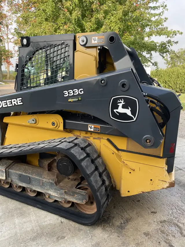 2020 DEERE 333G SKIDSTEER in Heavy Equipment in Calgary - Image 5