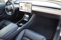ACCIDENT FREE Dual Motor AWD Elevate Your Drive With This 2020 Tesla Model 3 Long Range AWD. This El... (image 9)