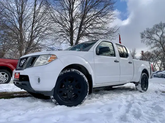 2012 NISSAN FRONTIER CREW 4X4 LOW KMS CERTIFIED in Cars & Trucks in Guelph - Image 32