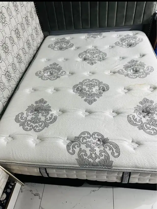 Queen Mattress | Twin Mattress : Full Mattress / King Mattress in Beds & Mattresses in Oshawa / Durham Region - Image 6