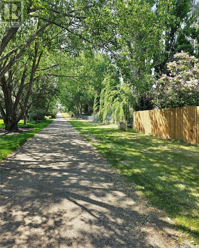 338 Matador DRIVE Swift Current, Saskatchewan Condos for Sale Swift