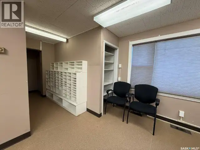 300/302 8th AVENUE W Kindersley, Saskatchewan in Commercial & Office Space for Sale in Saskatoon - Image 17