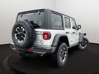 This Jeep Wrangler has a dependable ERC 3.6L Pentastar(TM) VVT V6 engine w/ESS engine powering this... (image 5)