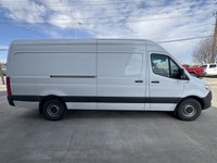 Shaw GMC Chevrolet Buick This Mercedes-Benz Sprinter Cargo Van boasts a Intercooled Turbo Diesel I-4... (image 6)