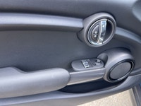 This 2022 Mini Cooper 3 door is packed full of fun! With heated leather seats, a large dual pane sun... (image 4)
