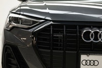 Get noticed in this beautiful Daytona Gray Metallic SUV!! Treat yourself to the features you deserve... (image 2)