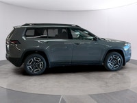 Experience the pinnacle of driving sophistication with the 2026 Jeep Cherokee Laredo in captivating... (image 5)
