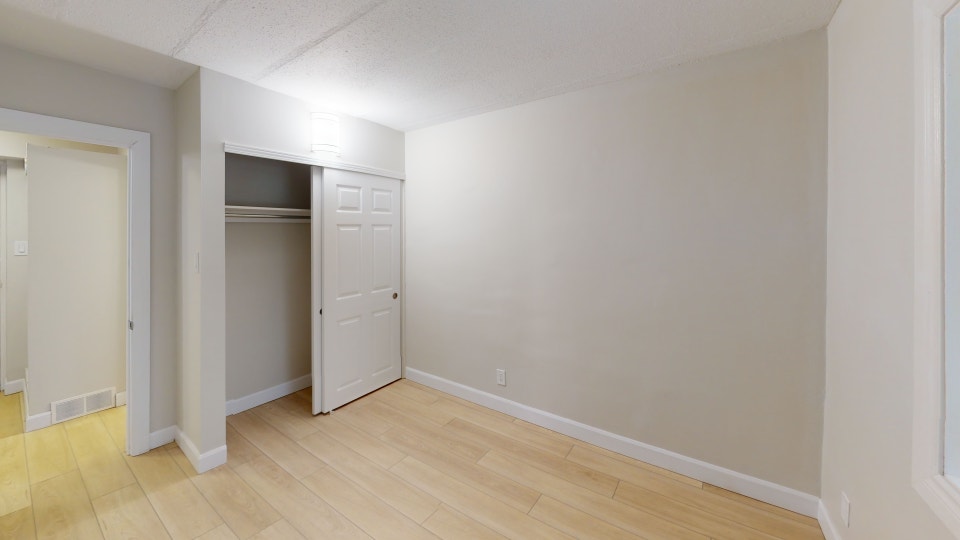 Apartment for Rent at Britannia Park, Ottawa West 5