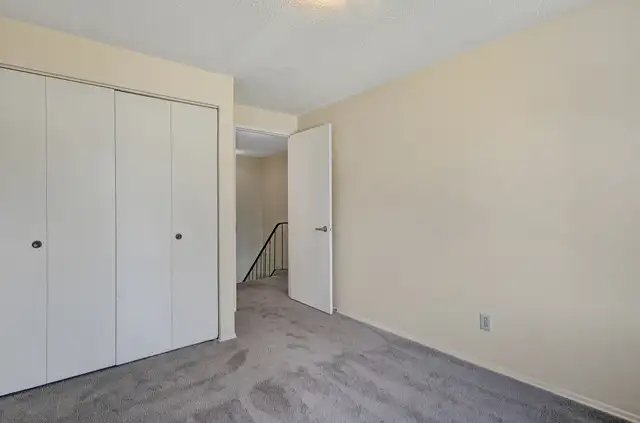 Family and Pet Friendly 3 Bedroom Townhome with Front Yard! in Long Term Rentals in Grande Prairie - Image 18