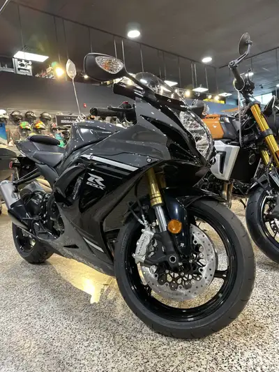 Regular Price: $15,519.00(Less $800 Suzuki Rebate AND $729 MSW Discount) Selling Price:$13,990 Taxes...