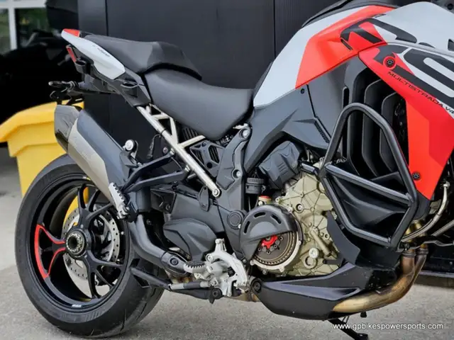 2024 Ducati Multistrada V4 RS in Sport Bikes in Oshawa / Durham Region - Image 11