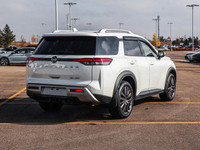 Welcome to Sherwood Buick GMC! 8 Passenger Seating | Sunroof | Navigation | Heated Leather Seats/Ste... (image 8)