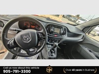 No accident Ontario vehicle with Lot of Options! - Grey interior, - Cruise Control, - Back up Camera... (image 9)