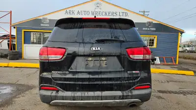 We are dismantling a 2017 Kia Sorento EX, this vehicle is for parts only and is not for sale complet...