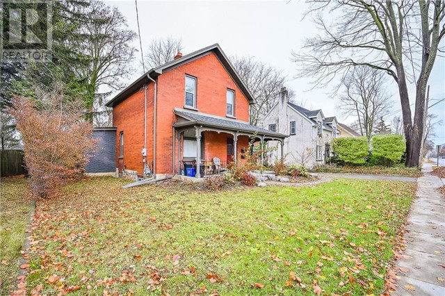 112 CONCESSION Street Cambridge, Ontario in Houses for Sale in Cambridge - Image 2