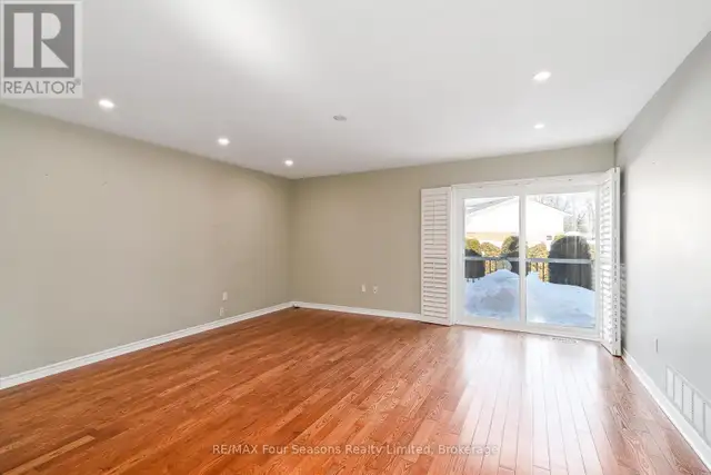4 - 275 HURON STREET Clearview (Stayner), Ontario in Houses for Sale in Oakville / Halton Region - Image 16