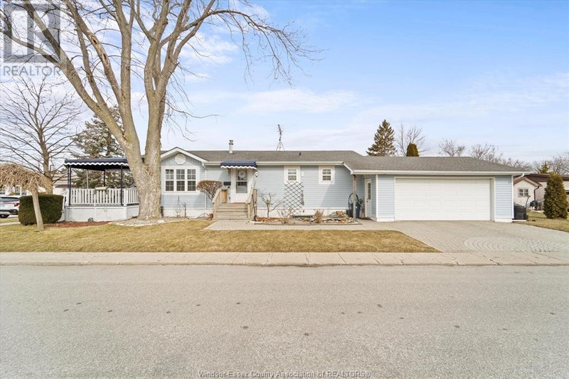 60 MALDEN HILL DRIVE Amherstburg, Ontario Houses for Sale Windsor