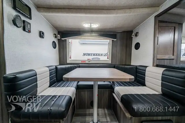 2027 Northern Lite 8.11 EX Dry Bath Limited Edition in Travel Trailers & Campers in Kelowna - Image 13