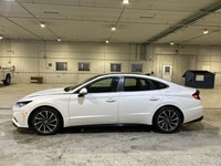 // ACCIDENT FREE!! // Meet the 2021 Hyundai Sonata 1.6T Luxury, a smart, refined sedan sold by Haldi... (image 9)