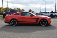 --SLASH YOUR PAYMENT, NOT YOUR DREAMS!-- Engine: 302Cui (5.0L) V8 Output: 444HP @ 7,400RPM, 380 lb-f... (image 8)