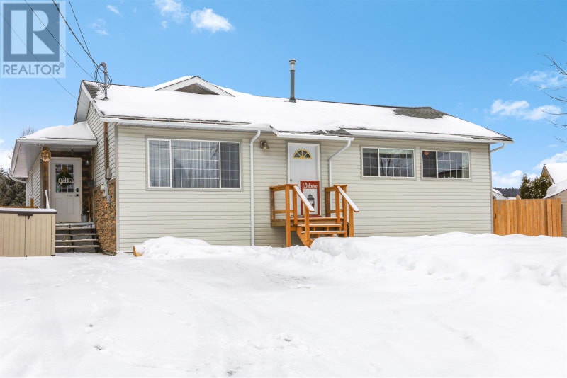 44 OMENICA STREET Kitimat, British Columbia Houses for Sale Kitimat Kijiji