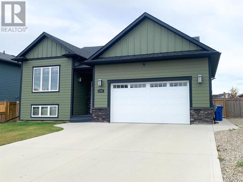 11407 111 STREET Fort St. John, British Columbia Houses for Sale