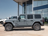 Welcome to 400 Chrysler Dodge Jeep Ram. 2.0L I-4 intercooled turbo engine - 4x4 drivetrain - Advance... (image 4)