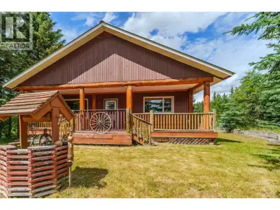 Charming 2-bedroom, 1-bathroom home on just over half an acre directly across from the Deka Lake pub...