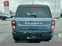 Leather interior, heated seats, no accidents, low km's, wireless charging pad, lane keep assist. Ble... (image 5)