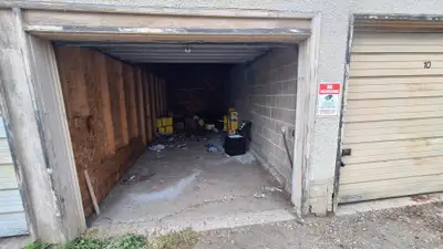 Single Car Garage for Rent Cambridge Place Only $150/month Available Now! Looking for secure, afford...
