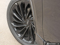 Cooled Leather Seats, Dynamic Handling Package, Full Rear Console! Everything about this 2025 Lincol... (image 6)