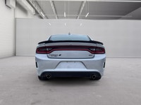CLEAN CARFAX, PERFOMANCE YOU CAN FEEL 3.6 L Pentastar V6 Engine | 8-speed Automatic Transmission | F... (image 4)