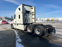 2019 FREIGHTLINER T12664ST;Heavy Duty Trucks - Conventional Truck w/ Sleeper Penske Location 105 SAL... (image 4)