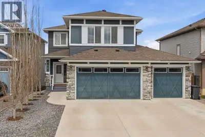 This beautifully updated home balances everyday comfort with the flexibility today’s families need,...