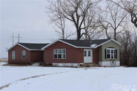 Hovind Acreage