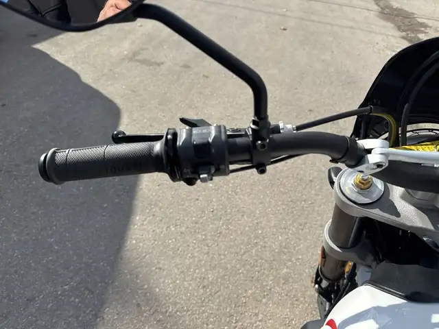 2018 Ducati Scrambler Desert Sled ~ DUCATI SCRAMBLER ~ DESERT SL in Street, Cruisers & Choppers in City of Toronto - Image 24