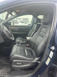 -Regina Honda Odometer is 52747 kilometers below market average! Recent Arrival! 2022 Honda CR-V EX-... (image 4)