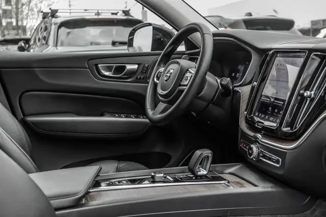 2023 Volvo XC604963148155591168029