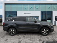 This Kia Sorento delivers a Regular Unleaded I-4 2.5 L/152 engine powering this Automatic transmissi... (image 5)