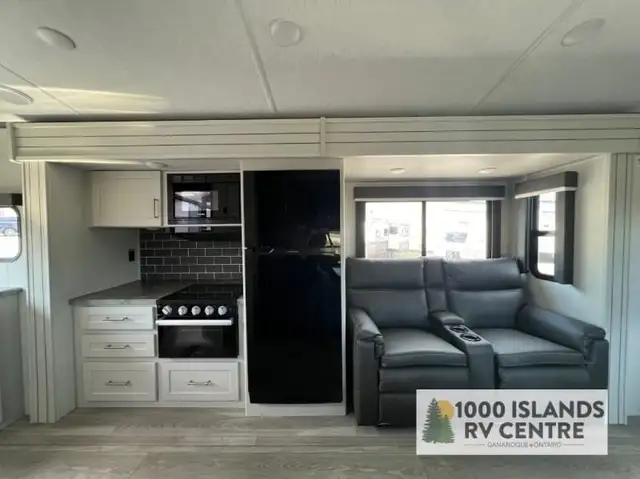 2025 Keystone RV Cougar Half-Ton 22MLS in Travel Trailers & Campers in Kingston - Image 7