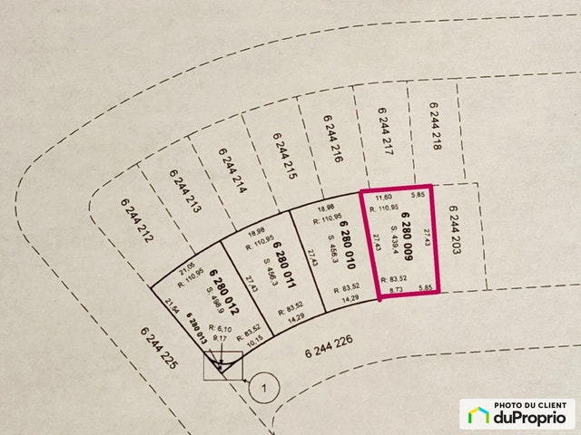 $560,000 - Residential Lot for sale in Chomedey — photo 1